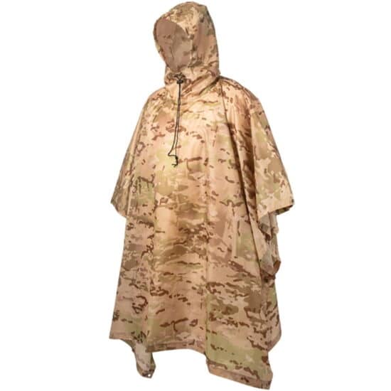 Regenponcho_in_Wuestentarn_Muster_aus_Gewebeplane_Multicam_Desert.jpg