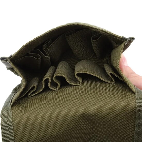 Delta_Six_Molle_Tasche_fuer_10_Stueck_12g_Co2_Kapseln_Paintball_Airsoft_oliv_innen.jpg